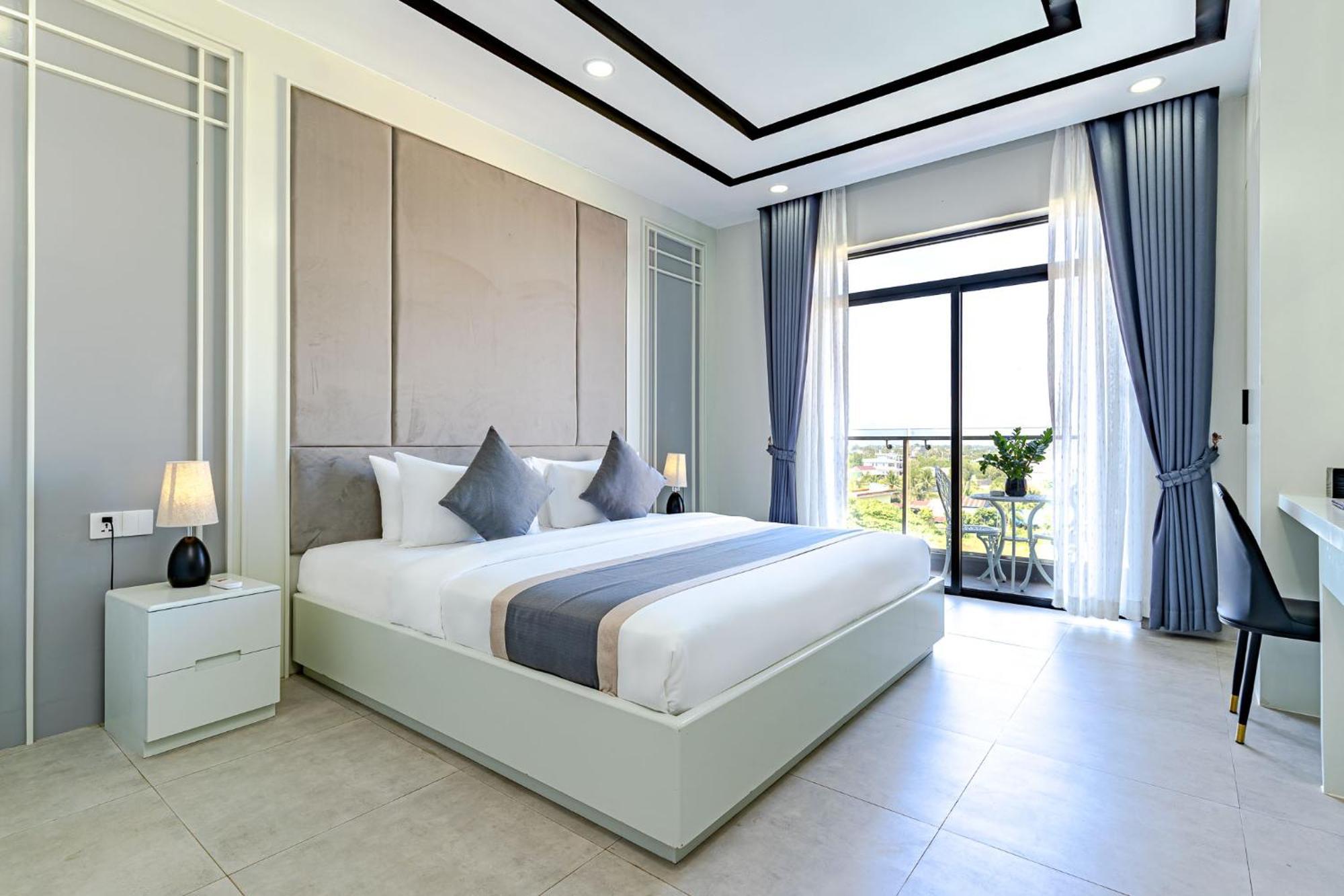 The Square Kampot Hotel Extérieur photo